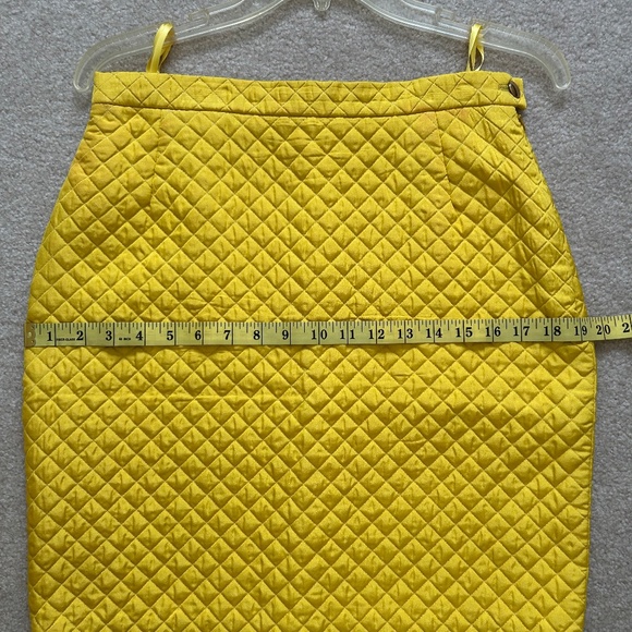 Escada Vintage Yellow Quilted Suit - Picture 6 of 10